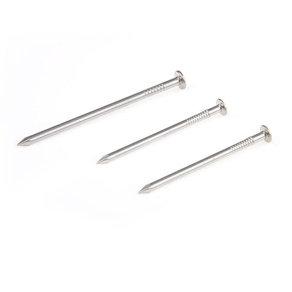 Flat Head (Checkered) Smooth Shank Nails